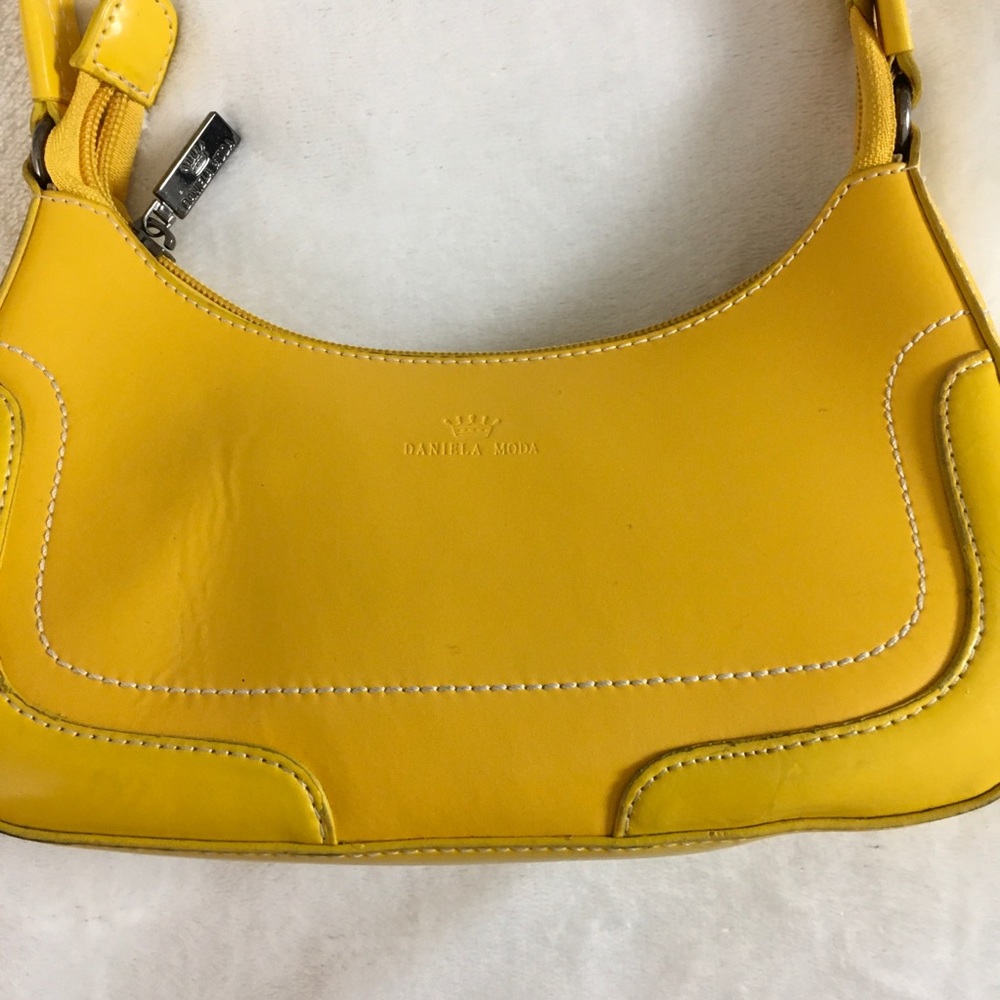 Daniela Moda Purse - Picture 4 of 5